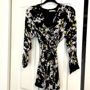 alice + olivia long sleeve mini tie dress
